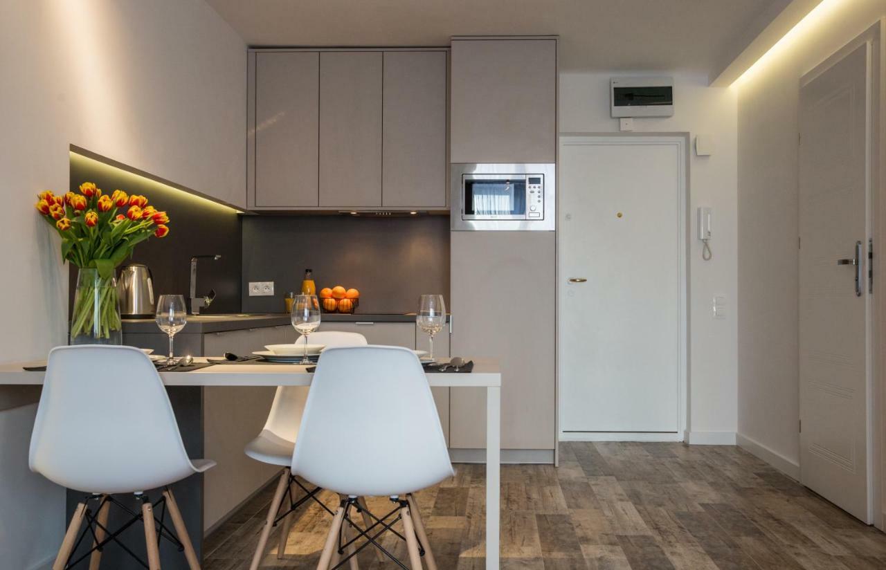 City Center Zelazna, Next To Warsaw'S Business District & Fabryka Norblina, By Warsawskyline Apartments Ngoại thất bức ảnh